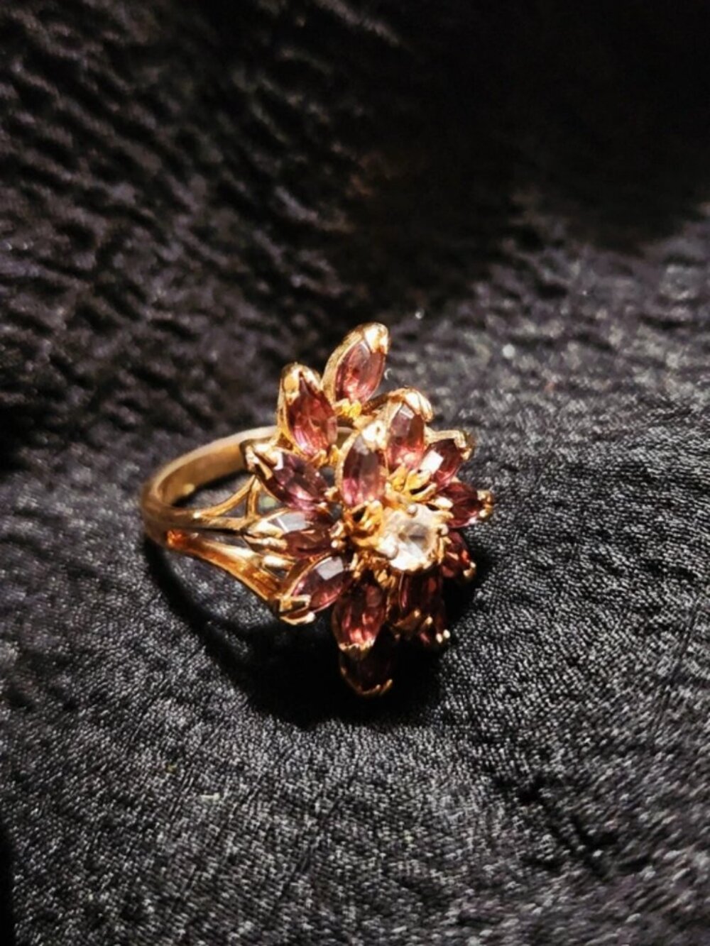 Stunning antique ring